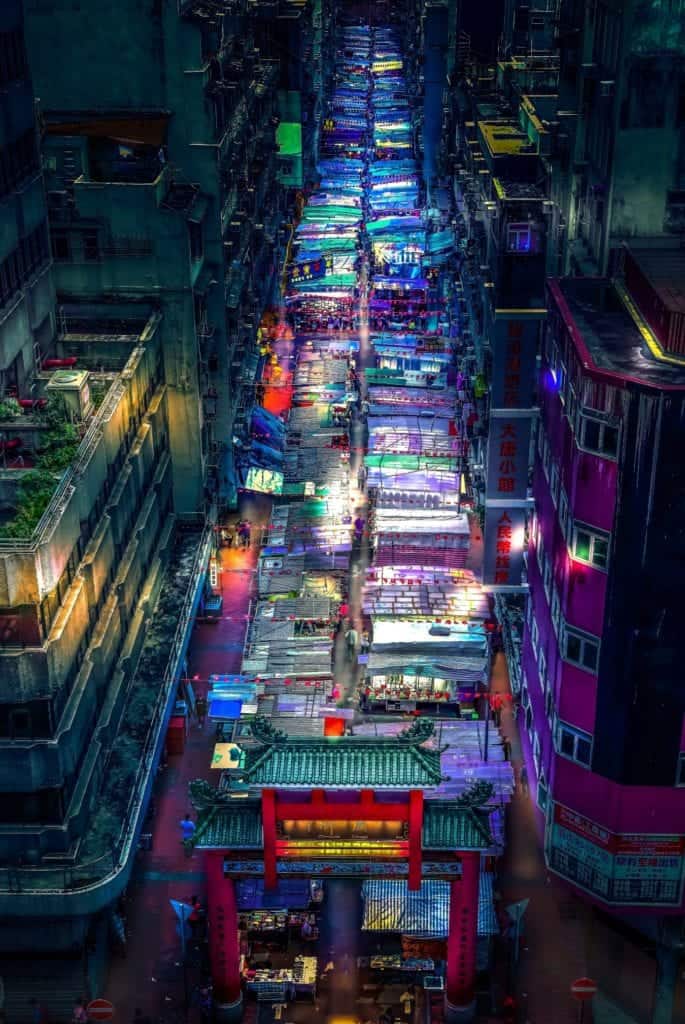 Temple street night market