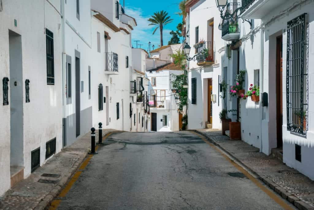 White houses in the city of Altea.