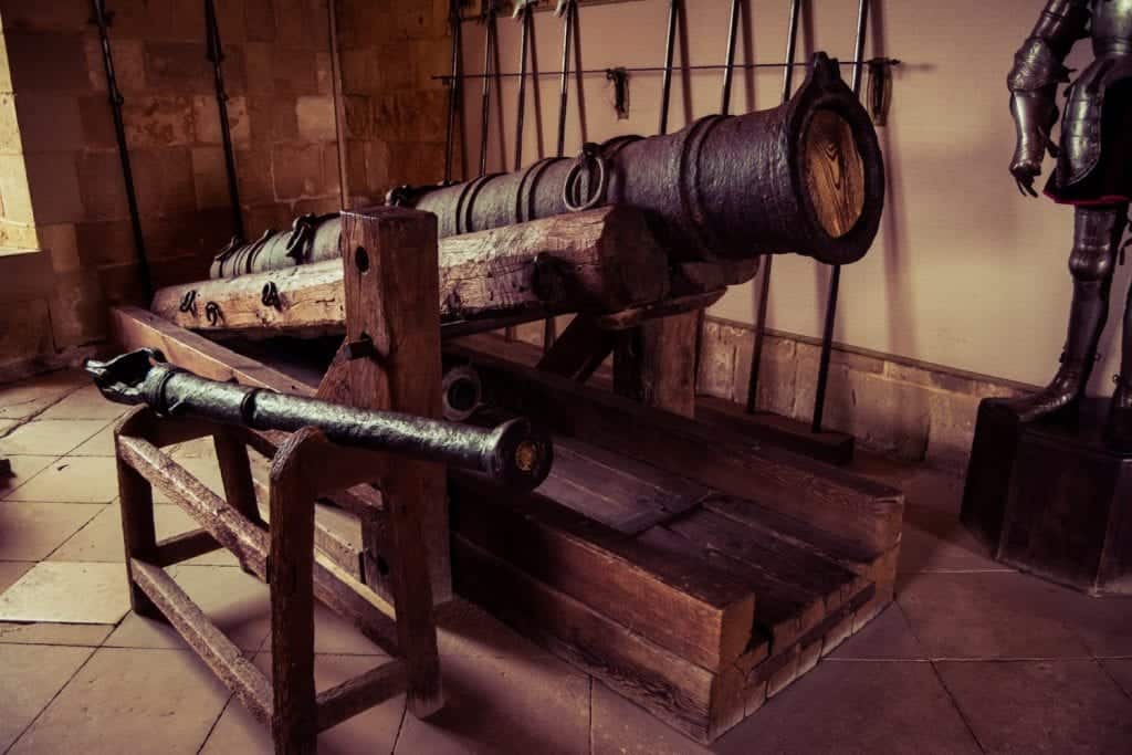 An old relic canon at Castillo de San Carlos.