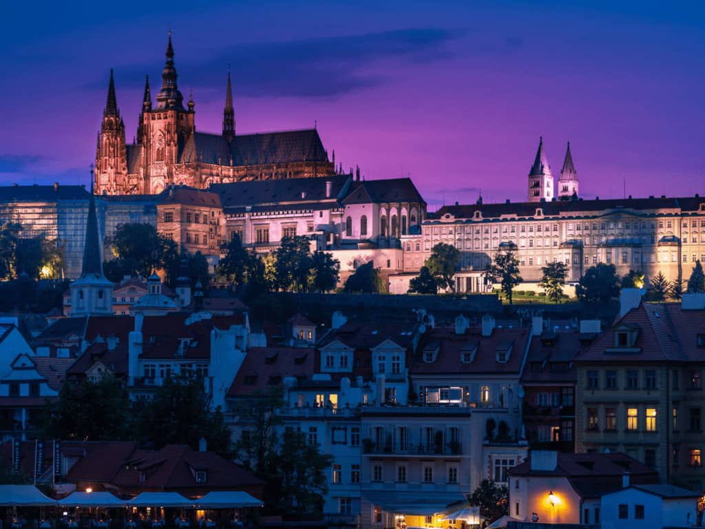 Utsikt över slottet i Prag.