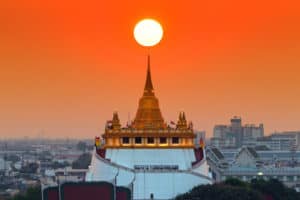 Wat saket solnedgång Bangkok
