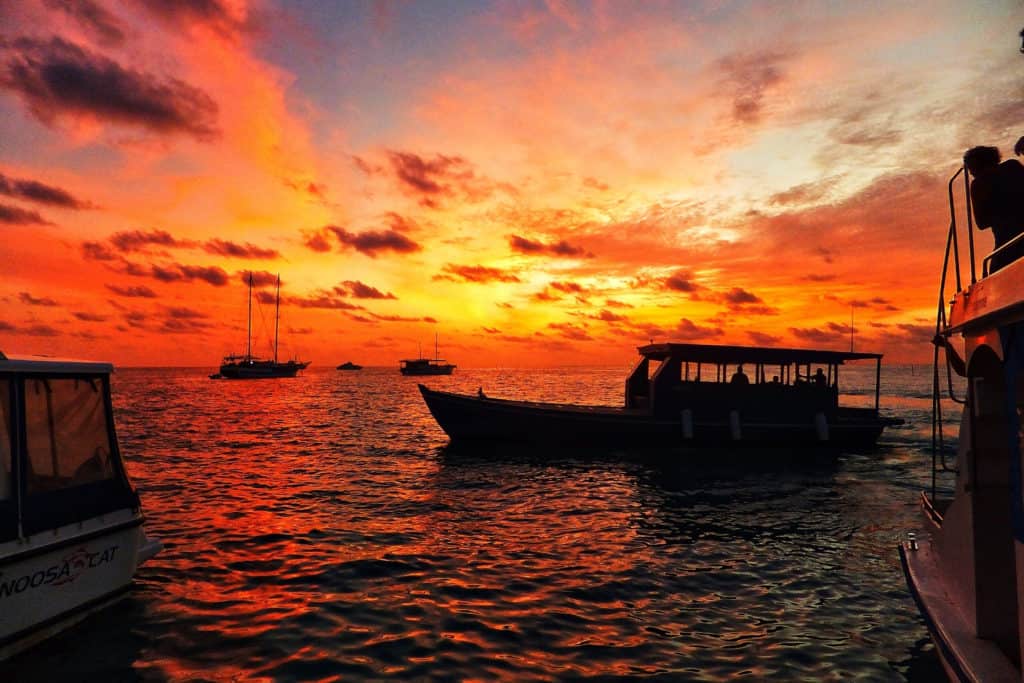 Solnedgång maldiverna